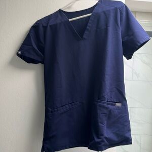 Casma Three-Pocket Scrub Top Size M